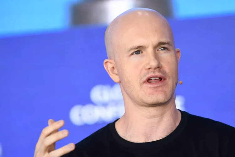 Coinbase CEO says USDC will become ‘de facto central bank digital currency,’ company posts weak Q3 earnings